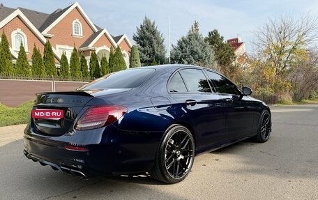 Mercedes-Benz E-Класс, 2017 год, 3 500 000 рублей, 11 фотография