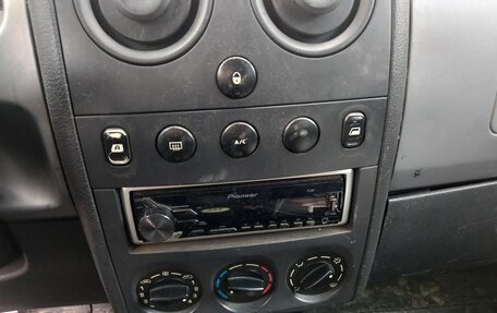 Peugeot Partner II рестайлинг 2, 2004 год, 290 000 рублей, 3 фотография