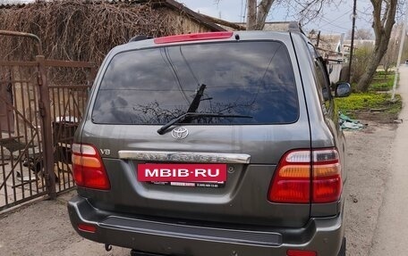 Toyota Land Cruiser 100 рестайлинг 2, 2001 год, 1 600 000 рублей, 4 фотография