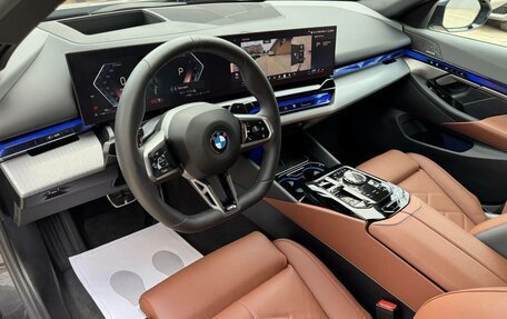 BMW 5 серия, 2025 год, 8 540 000 рублей, 21 фотография