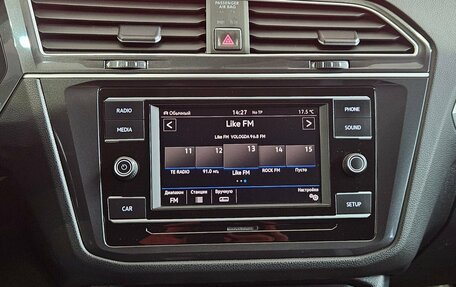 Volkswagen Tiguan II, 2017 год, 2 045 000 рублей, 14 фотография