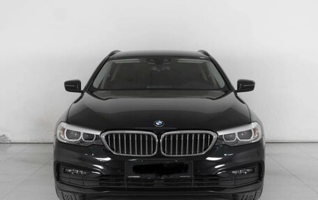 BMW 5 серия, 2020 год, 3 300 000 рублей, 1 фотография