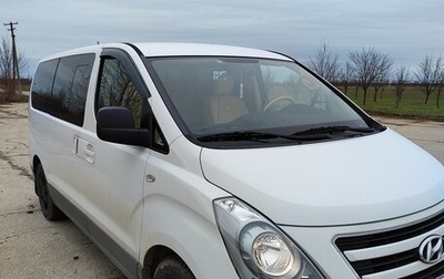 Hyundai H-1 II рестайлинг, 2018 год, 2 400 000 рублей, 1 фотография