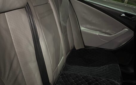 Volkswagen Passat B6, 2005 год, 590 000 рублей, 7 фотография