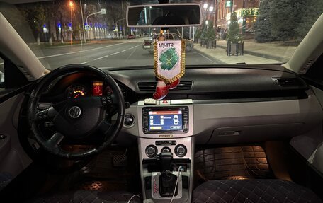 Volkswagen Passat B6, 2005 год, 590 000 рублей, 6 фотография