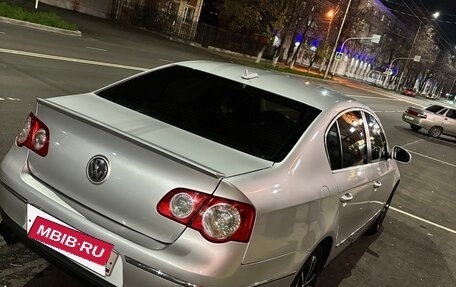 Volkswagen Passat B6, 2005 год, 590 000 рублей, 12 фотография