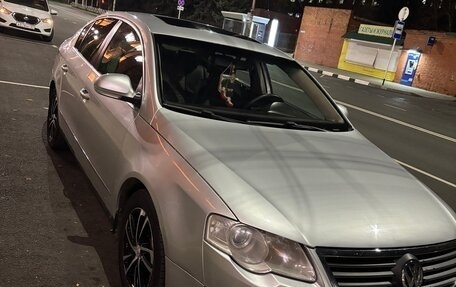 Volkswagen Passat B6, 2005 год, 590 000 рублей, 9 фотография