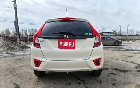 Honda Fit III, 2017 год, 1 050 000 рублей, 6 фотография