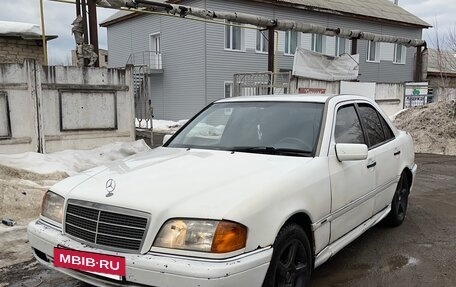 Mercedes-Benz C-Класс, 1994 год, 240 000 рублей, 4 фотография