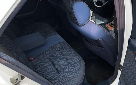 Mercedes-Benz C-Класс, 1994 год, 240 000 рублей, 8 фотография