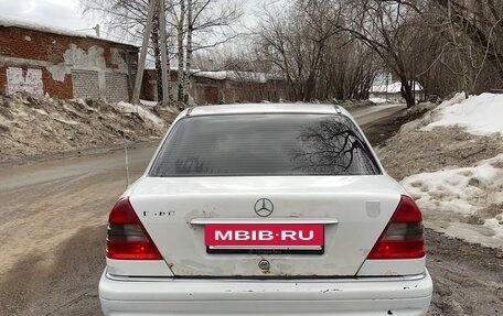 Mercedes-Benz C-Класс, 1994 год, 240 000 рублей, 6 фотография