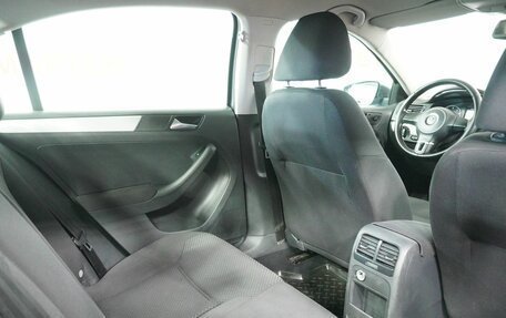 Volkswagen Jetta VI, 2012 год, 890 000 рублей, 11 фотография