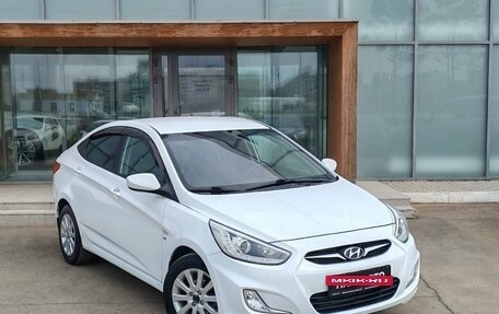 Hyundai Solaris II рестайлинг, 2013 год, 830 000 рублей, 3 фотография