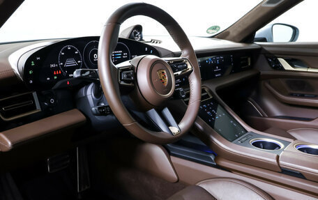 Porsche Taycan I, 2021 год, 9 990 000 рублей, 16 фотография