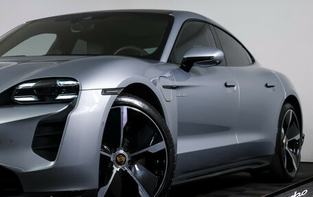 Porsche Taycan I, 2021 год, 9 990 000 рублей, 30 фотография