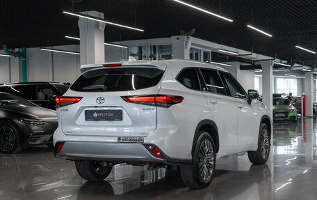 Toyota Highlander, 2026 год, 5 850 000 рублей, 5 фотография