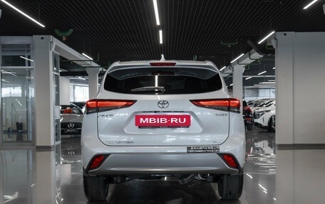 Toyota Highlander, 2026 год, 5 850 000 рублей, 6 фотография