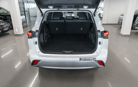 Toyota Highlander, 2026 год, 5 850 000 рублей, 28 фотография