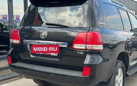 Toyota Land Cruiser 200, 2011 год, 2 950 000 рублей, 6 фотография