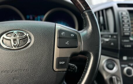 Toyota Land Cruiser 200, 2011 год, 2 950 000 рублей, 15 фотография