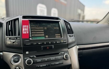 Toyota Land Cruiser 200, 2011 год, 2 950 000 рублей, 13 фотография