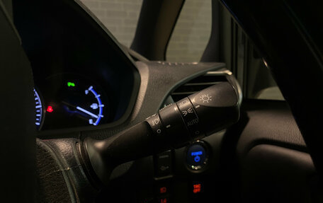 Toyota Esquire I, 2019 год, 2 690 000 рублей, 19 фотография