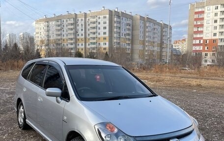 Honda Stream I рестайлинг, 2003 год, 685 000 рублей, 1 фотография