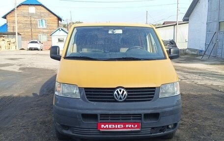 Volkswagen Transporter T5 рестайлинг, 2003 год, 700 000 рублей, 1 фотография