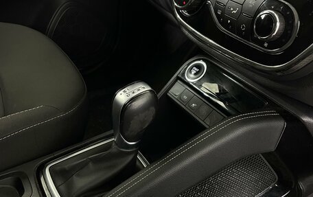 Renault Kaptur I рестайлинг, 2021 год, 1 803 000 рублей, 19 фотография