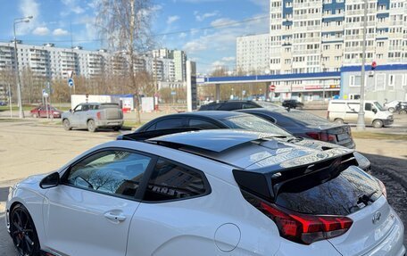 Hyundai Veloster II, 2021 год, 3 500 000 рублей, 30 фотография