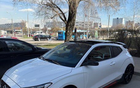 Hyundai Veloster II, 2021 год, 3 500 000 рублей, 31 фотография