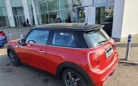 MINI Hatch, 2016 год, 1 980 000 рублей, 2 фотография