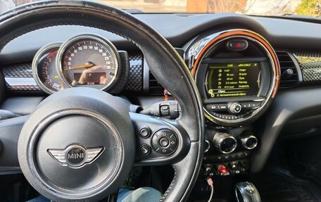 MINI Hatch, 2016 год, 1 980 000 рублей, 3 фотография