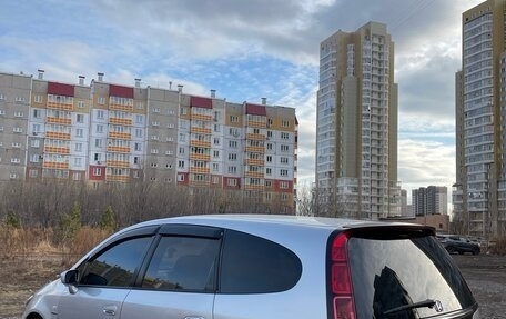 Honda Stream I рестайлинг, 2003 год, 685 000 рублей, 3 фотография