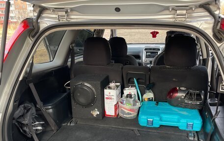 Honda Stream I рестайлинг, 2003 год, 685 000 рублей, 23 фотография