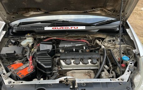 Honda Stream I рестайлинг, 2003 год, 685 000 рублей, 27 фотография