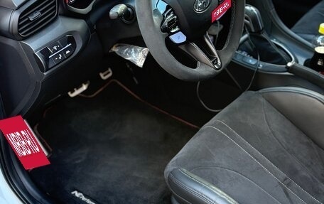 Hyundai Veloster II, 2021 год, 3 500 000 рублей, 39 фотография