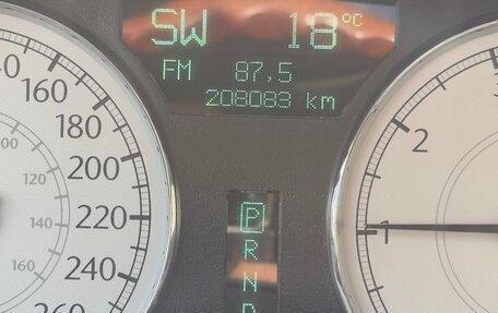 Chrysler 300C II, 2004 год, 1 180 000 рублей, 5 фотография