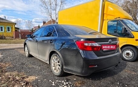 Toyota Camry, 2011 год, 1 350 000 рублей, 6 фотография