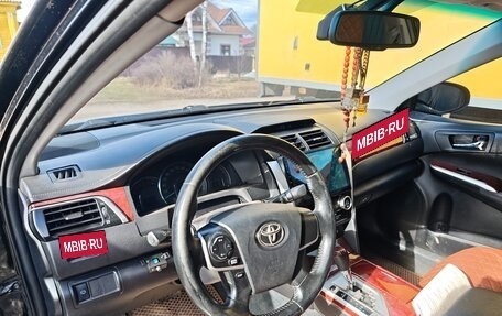 Toyota Camry, 2011 год, 1 350 000 рублей, 7 фотография