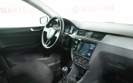 Skoda Rapid I, 2018 год, 985 000 рублей, 10 фотография