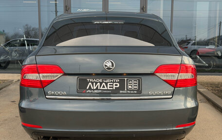 Skoda Superb III рестайлинг, 2013 год, 1 300 000 рублей, 6 фотография