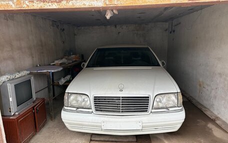 Mercedes-Benz S-Класс, 1995 год, 680 000 рублей, 1 фотография