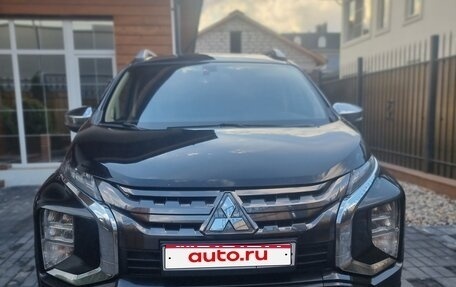 Mitsubishi Xpander, 2022 год, 2 050 000 рублей, 1 фотография