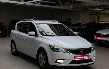 KIA cee'd I рестайлинг, 2012 год, 795 000 рублей, 1 фотография