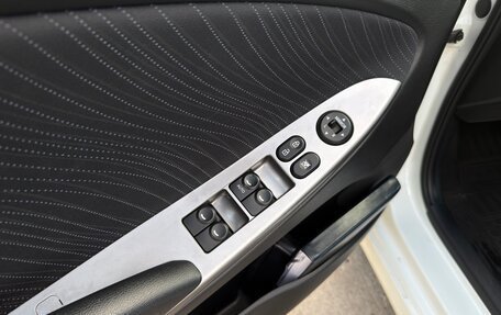 Hyundai Solaris II рестайлинг, 2015 год, 1 300 000 рублей, 13 фотография