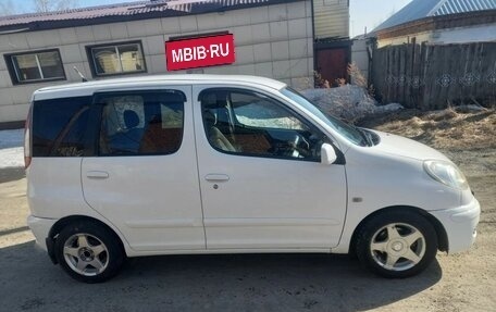 Toyota FunCargo, 2004 год, 419 000 рублей, 4 фотография