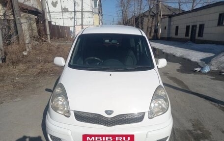 Toyota FunCargo, 2004 год, 419 000 рублей, 10 фотография