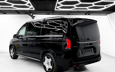 Mercedes-Benz V-Класс, 2026 год, 14 600 000 рублей, 4 фотография