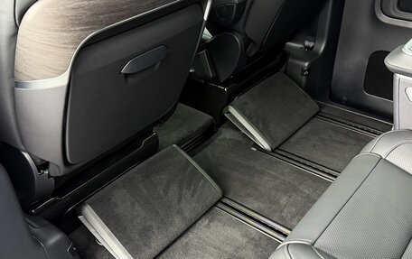 Mercedes-Benz V-Класс, 2026 год, 14 600 000 рублей, 14 фотография